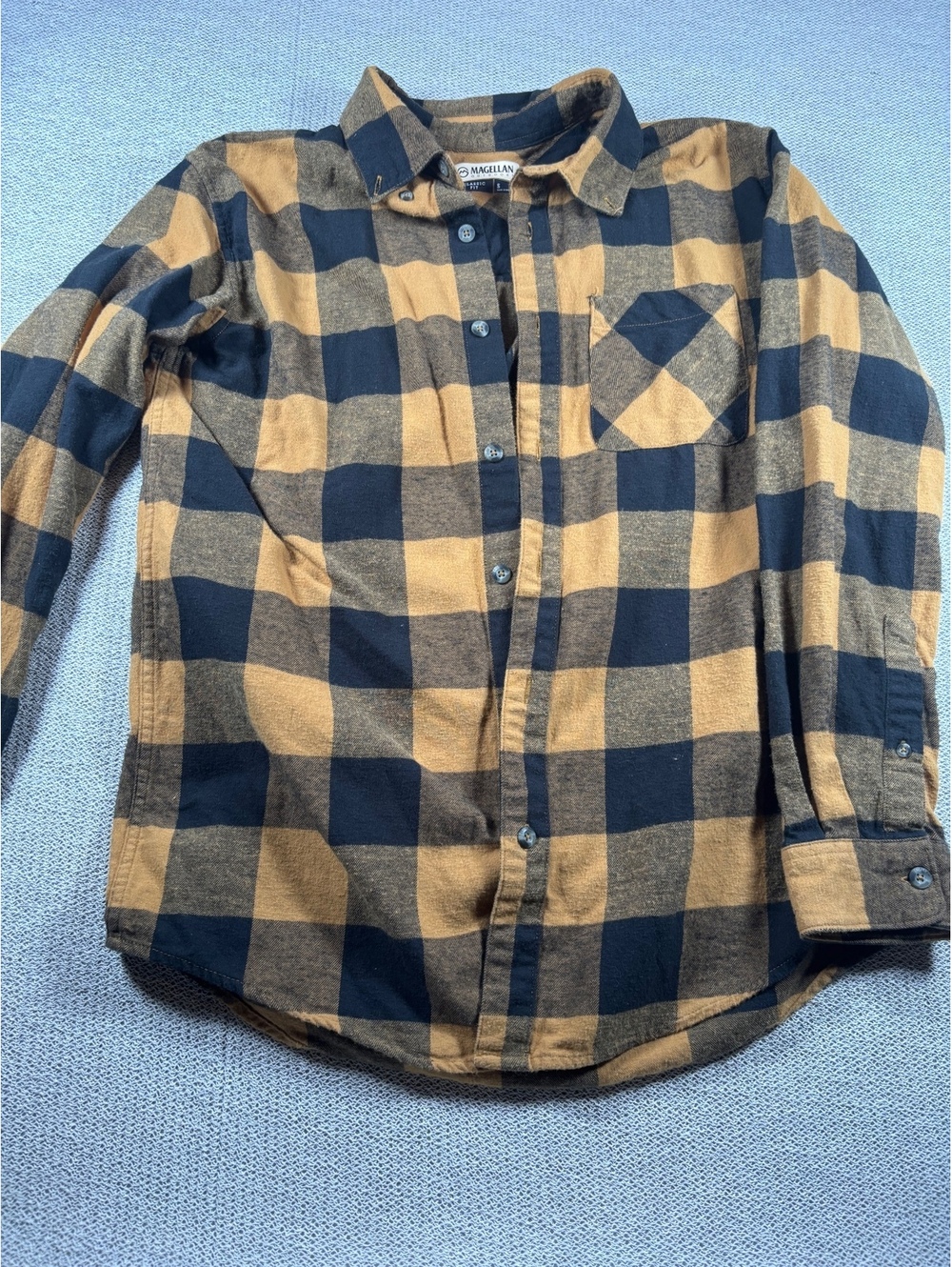 Magellan Outdoors Classic Fit Small Plaid Button-Up Shirt